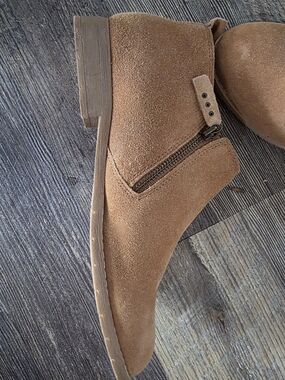 Bjorndal Tan Suede Side-Zip Ankle Booties